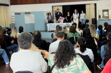 SECRETARIA DE EDUCAÇÃO REALIZA ENCONTRO DE PLANEJAMENTO PARA A VOLTA ÀS AULAS EM ÁGUAS DA PRATA