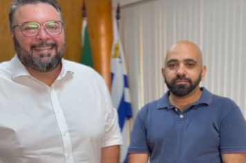 EM REUNIÃO COM EQUIPE, PREFEITO ANUNCIA NOVO SECRETÁRIO DE FINANÇAS 
