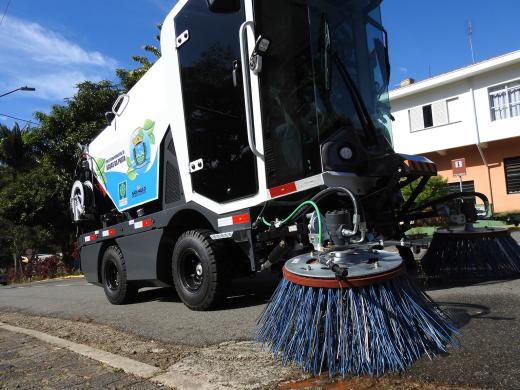 PREFEITURA GANHA CENTRAL DE LIMPEZA URBANA PARA RUAS E PRAÇAS