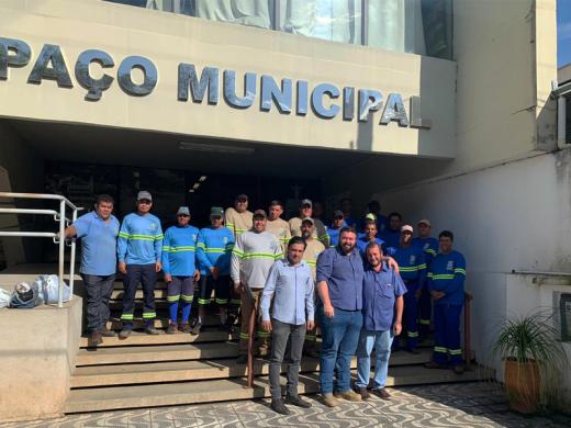 FUNCIONÁRIOS DO DEPARTAMENTO SÃO UNIFORMIZADOS