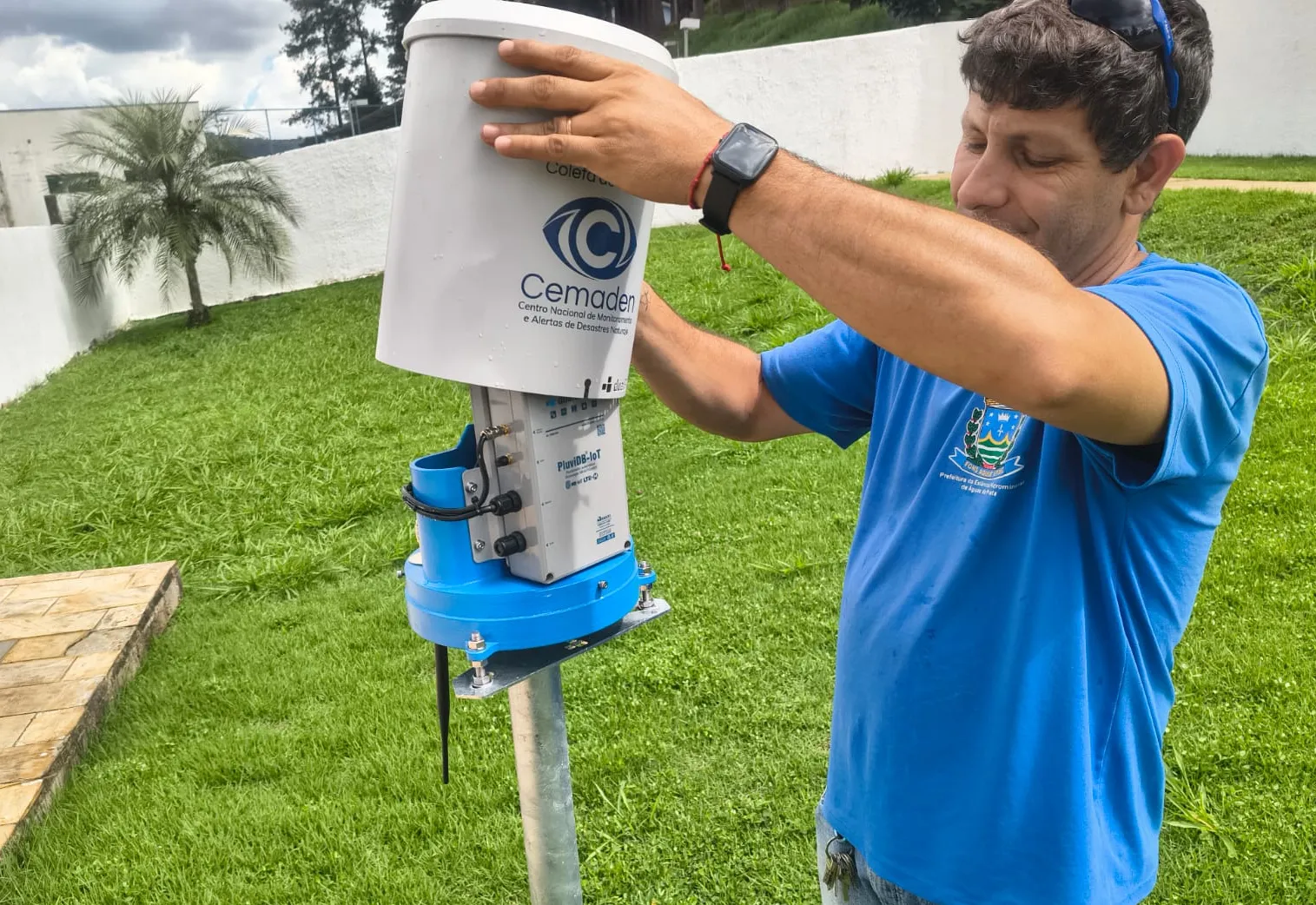 DEFESA CIVIL REALIZA LIMPEZA DE PLUVIÔMETROS EM ÁGUAS DA PRATA