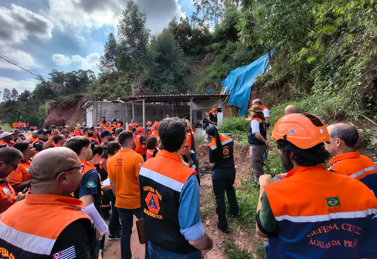 DEFESA CIVIL DE ÁGUAS DA PRATA PARTICIPA DE TREINAMENTO PRÁTICO OFERECIDO PELO ESTADO