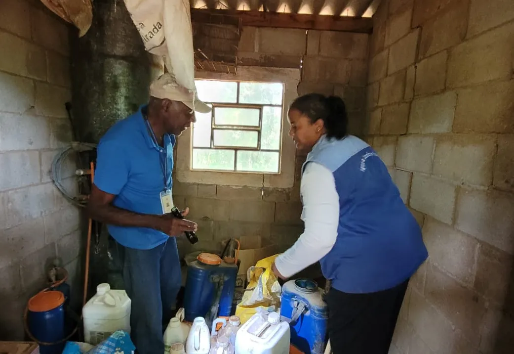     AGENTES DE SAÚDE DE ÁGUAS DA PRATA PASSAM POR TREINAMENTO PRÁTICO EM BUSCA POR BICHO BARBEIRO